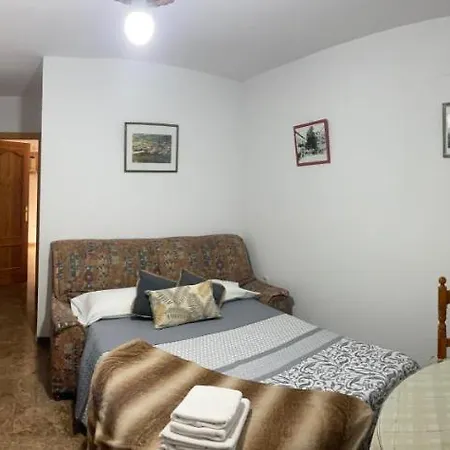 Coronichi Apartamento *